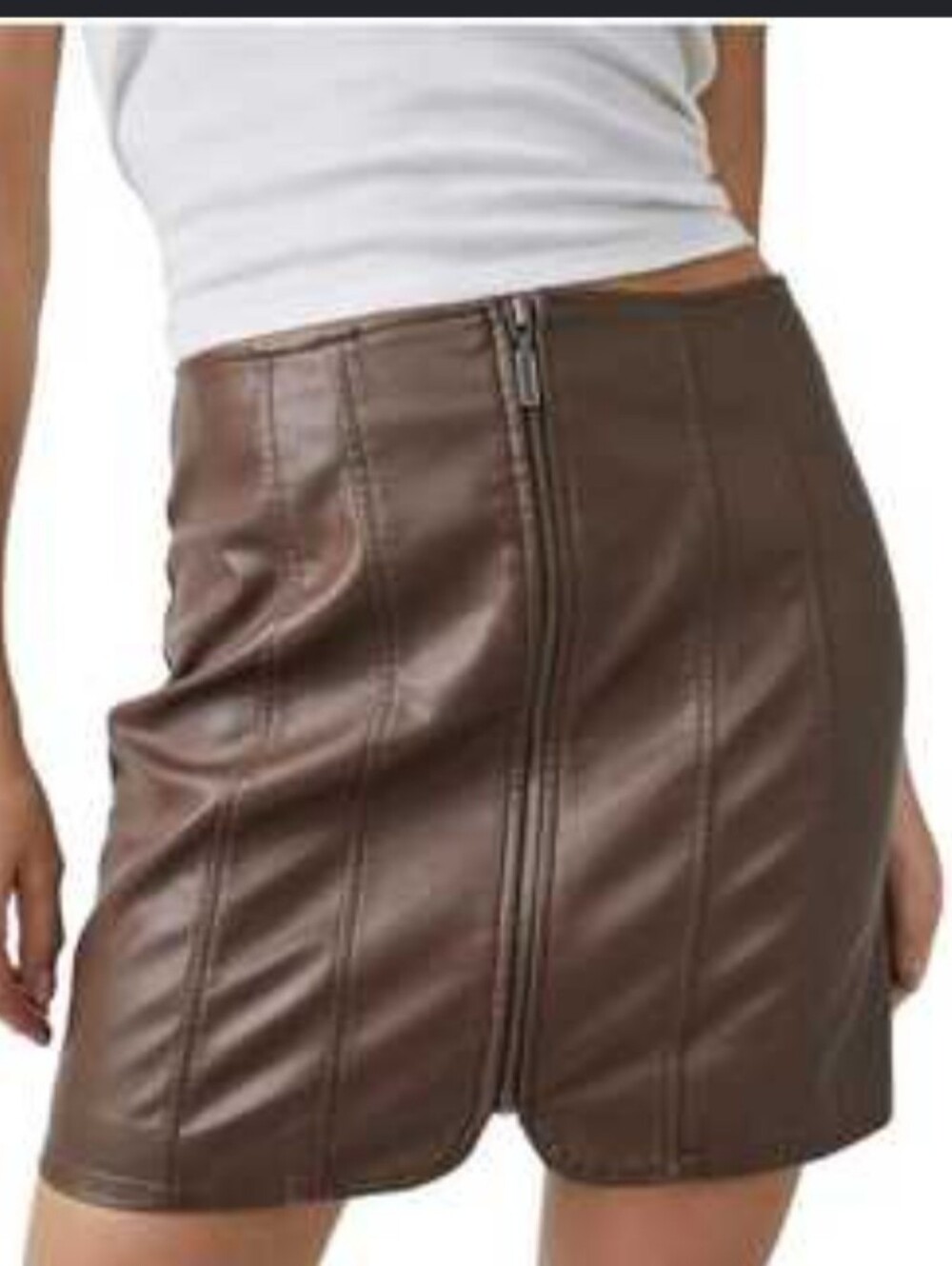 Free People Women’s Brown Faux Leather Solid Mini Skirt Zip Closure Size 0 euc